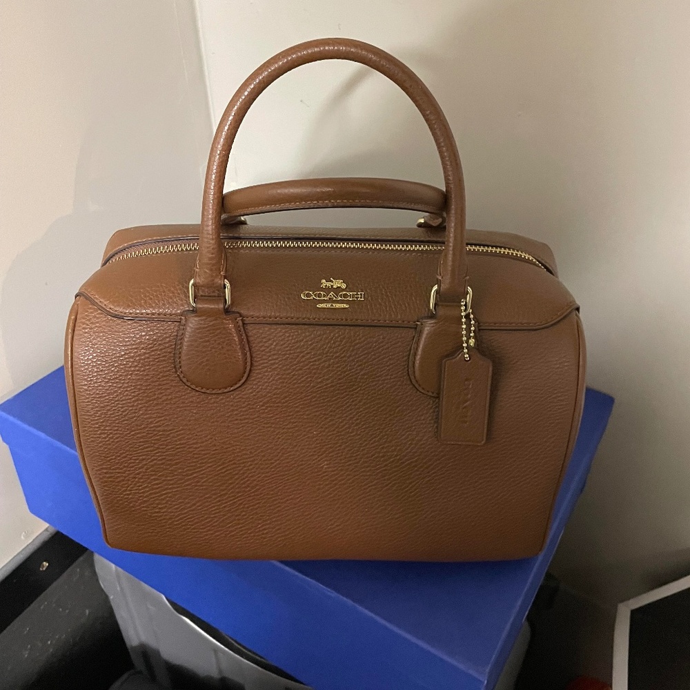 Coach leather woman crossbody bag